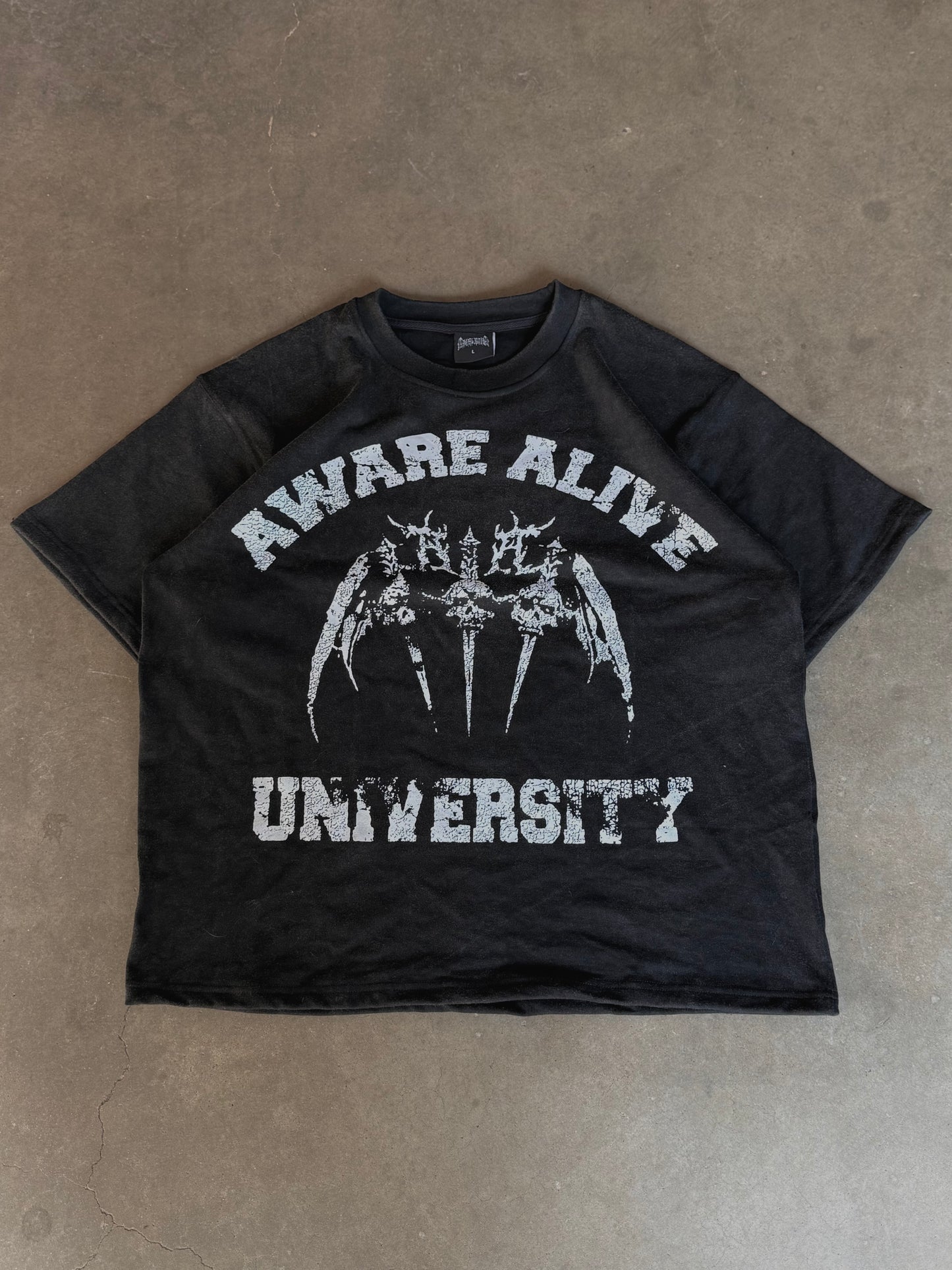 UNIVERSITY TEE